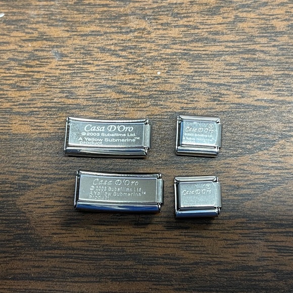 Casa Dor'o Beatles Red Logo Italian Charm - Picture 2 of 2